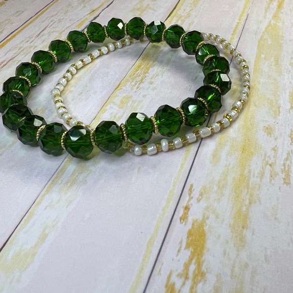 BRAND NEW Green Crystal glass bead, Agate, Bracelet set. - Picture 4 of 5
